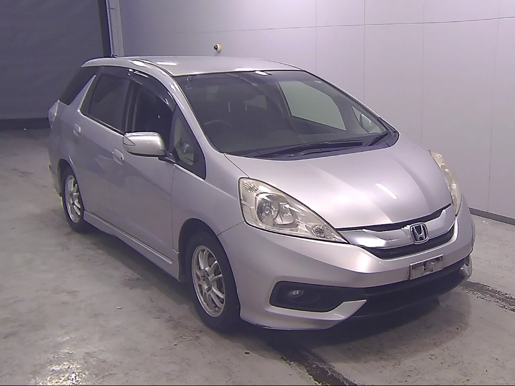 Honda Fit Shuttle GG7 2013